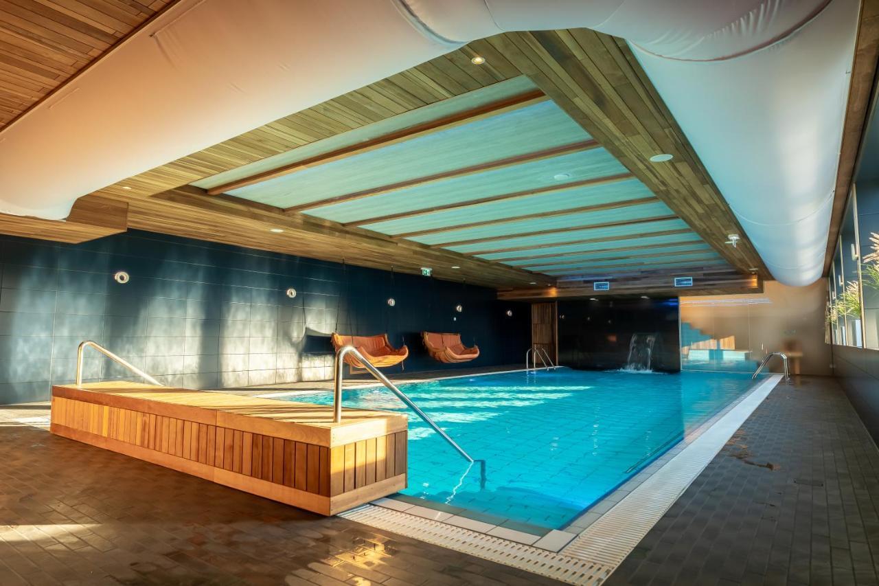 Oe Seaside Suites & Spa Курессааре Экстерьер фото