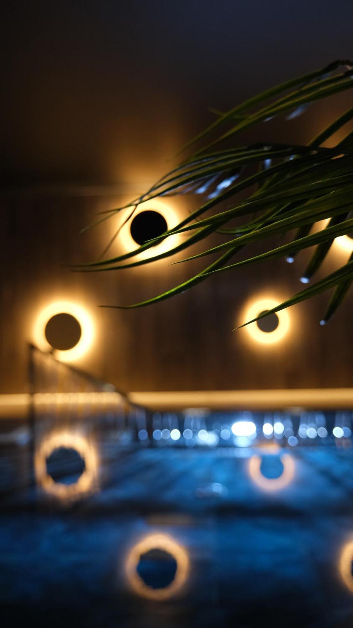 Oe Seaside Suites & Spa Курессааре Экстерьер фото
