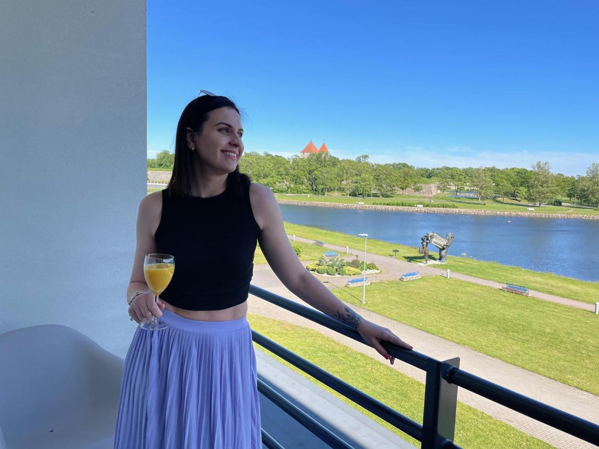 Oe Seaside Suites & Spa Курессааре Экстерьер фото