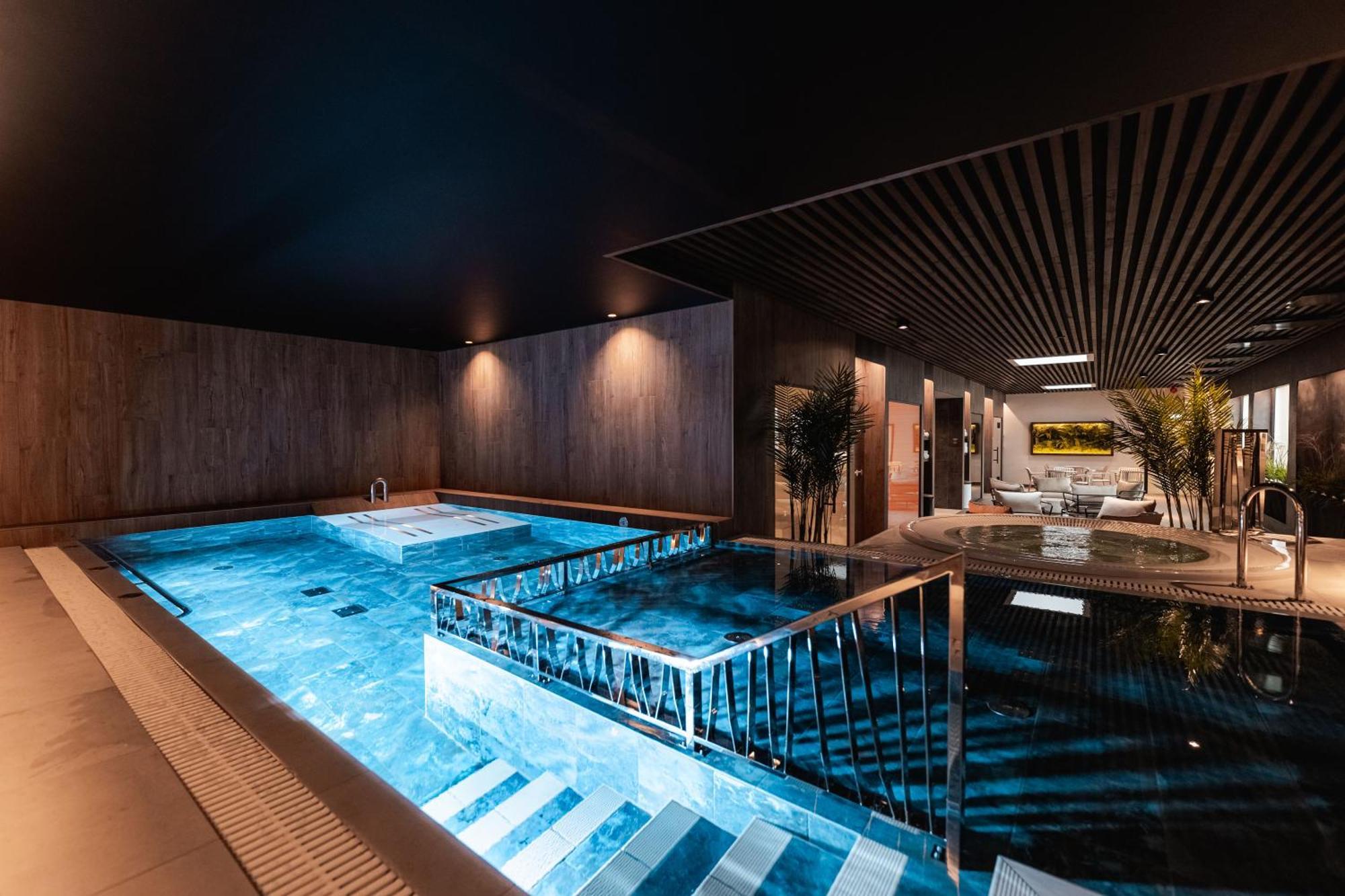 Oe Seaside Suites & Spa Курессааре Экстерьер фото