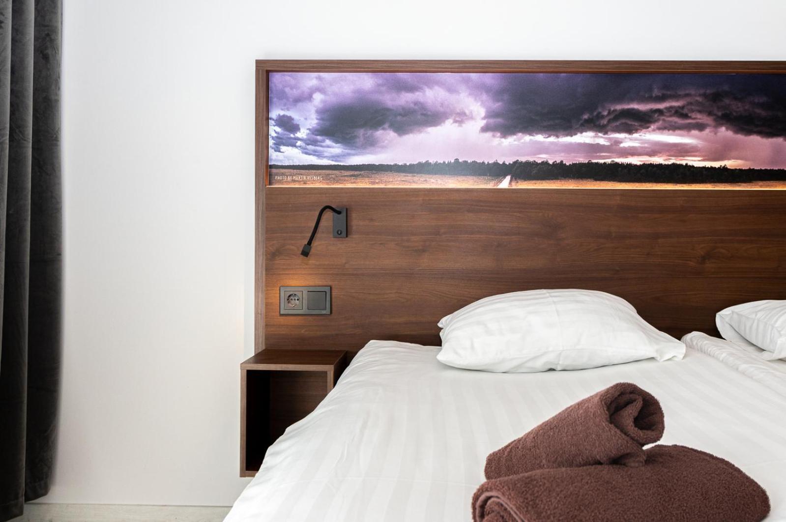 Oe Seaside Suites & Spa Курессааре Экстерьер фото